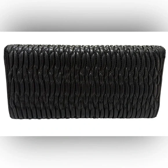 Miu Miu Black Matelassé Crystal Wallet 💎 Limited Edition w/ ID Holder - Picture 4 of 16